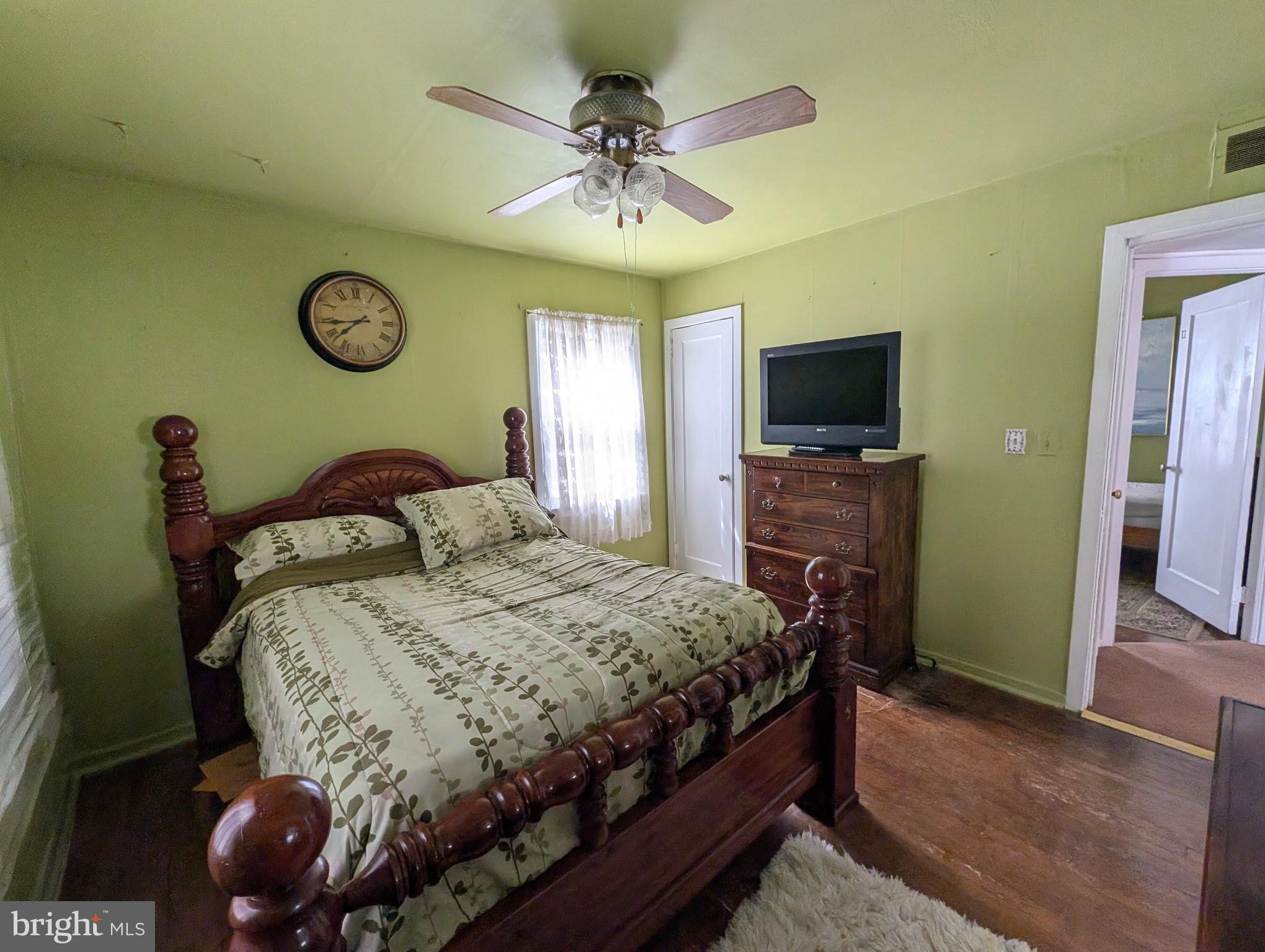 257 Ruth Avenue Hamilton, NJ 08610 - Photo 7 of 18 Gallery Image 7