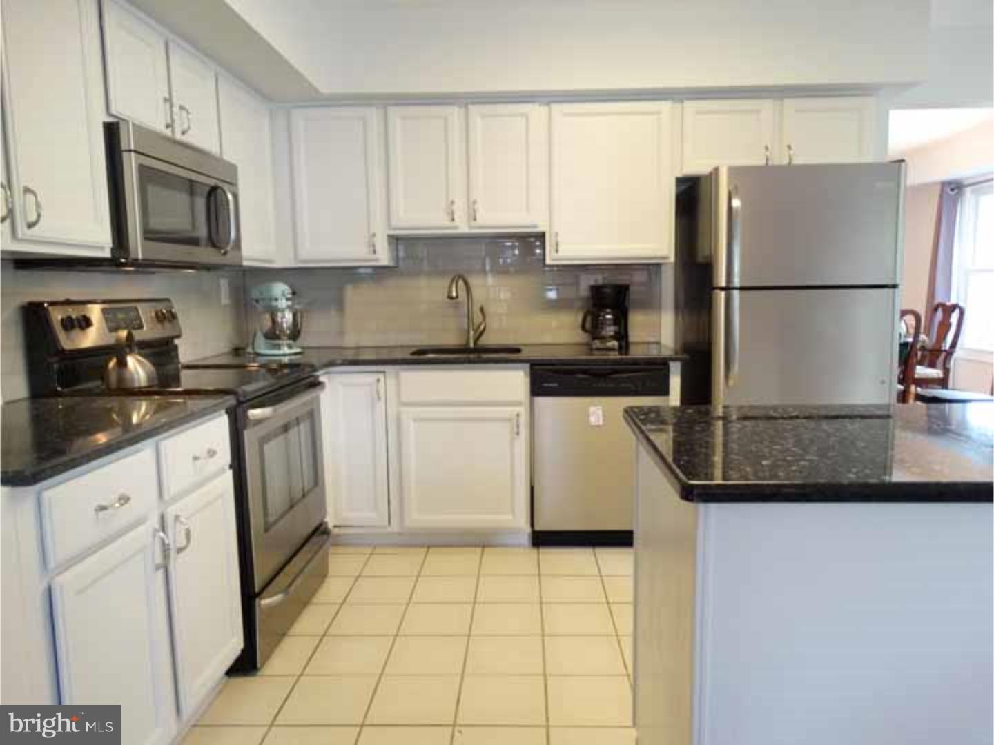 2118 East Wellington Road Newtown, PA 18940 - Photo 6 of 25 Kitchen