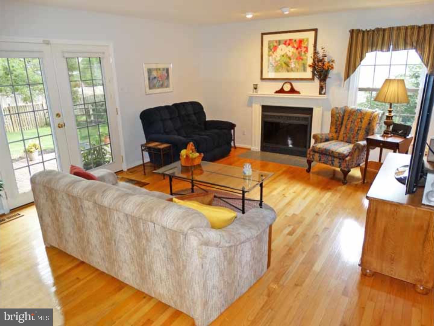 2118 East Wellington Road Newtown, PA 18940 - Photo 8 of 25 Family Room