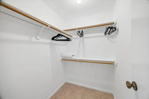 $305,000 | 30 Camberwell Court, The Woodlands, TX 77380