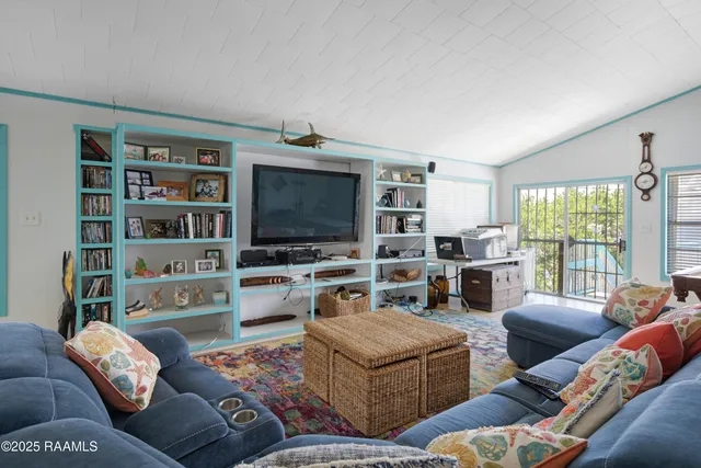 $650,000 | 116 Sunset Cypremort Point, Franklin, LA 70538