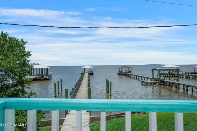 $650,000 | 116 Sunset Cypremort Point, Franklin, LA 70538