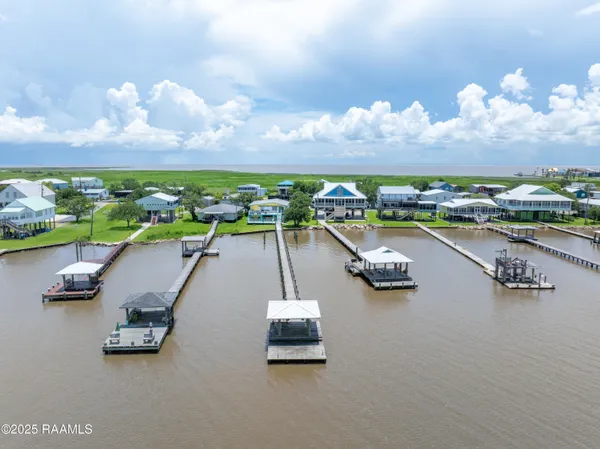 $630,000 | 116 Sunset Cypremort Point, Franklin, LA 70538