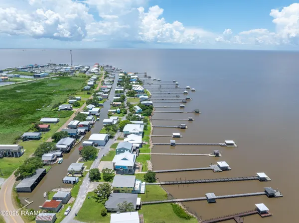 $630,000 | 116 Sunset Cypremort Point, Franklin, LA 70538