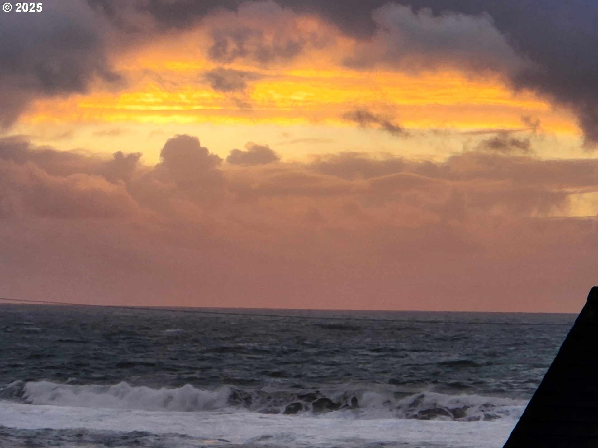 7495 Northeast Neptune Drive Lincoln City, OR 97367 - Photo 32 of 35 a view of beach and ocean
