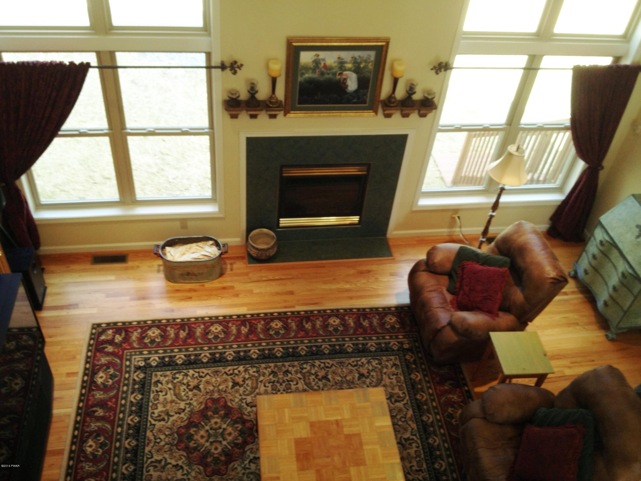 202 Oak Ridge Drive Milford, PA 18337 - Photo 3 of 58