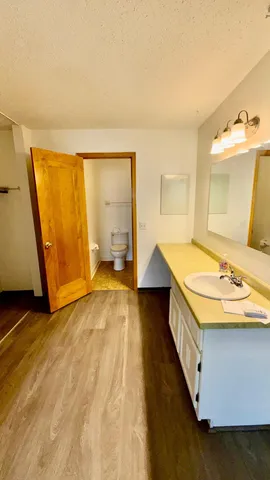 $185,000 | 4009 Heritage Hills Drive, Unit 108, Bloomington, MN 55437