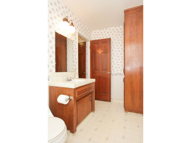 7120 Echo Loop San Jose, CA 95120 - Photo 14 of 25 a bathroom with a sink and mirror