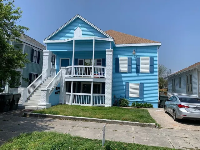$1,350 | 3718 Avenue M 1/2, Galveston, TX 77550