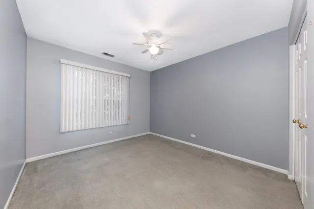 $410,500 | 2319 Chasewood Drive, Downers Grove, IL 60515