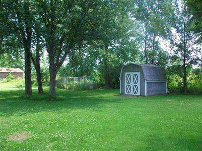 7441 Beecher Road Flint, MI 48532 - Photo 4 of 4 20158360-3.JPG