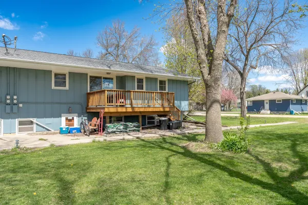 $399,900 | 502 Vine Avenue West, Montgomery, MN 56069