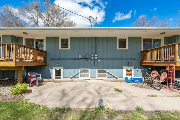 $399,900 | 502 Vine Avenue West, Montgomery, MN 56069