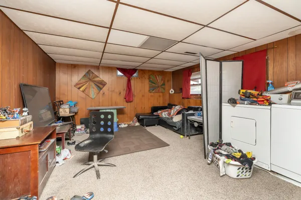 $399,900 | 502 Vine Avenue West, Montgomery, MN 56069