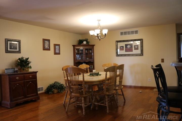 1880 Wadhams Road St. Clair, MI 48079 - Photo 6 of 60