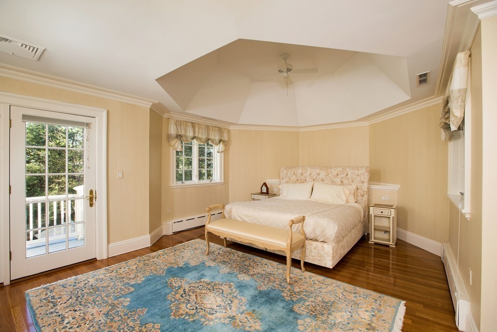 15 Clairemont Road Belmont, MA 02478 - Photo 19 of 30 Gallery Image 19