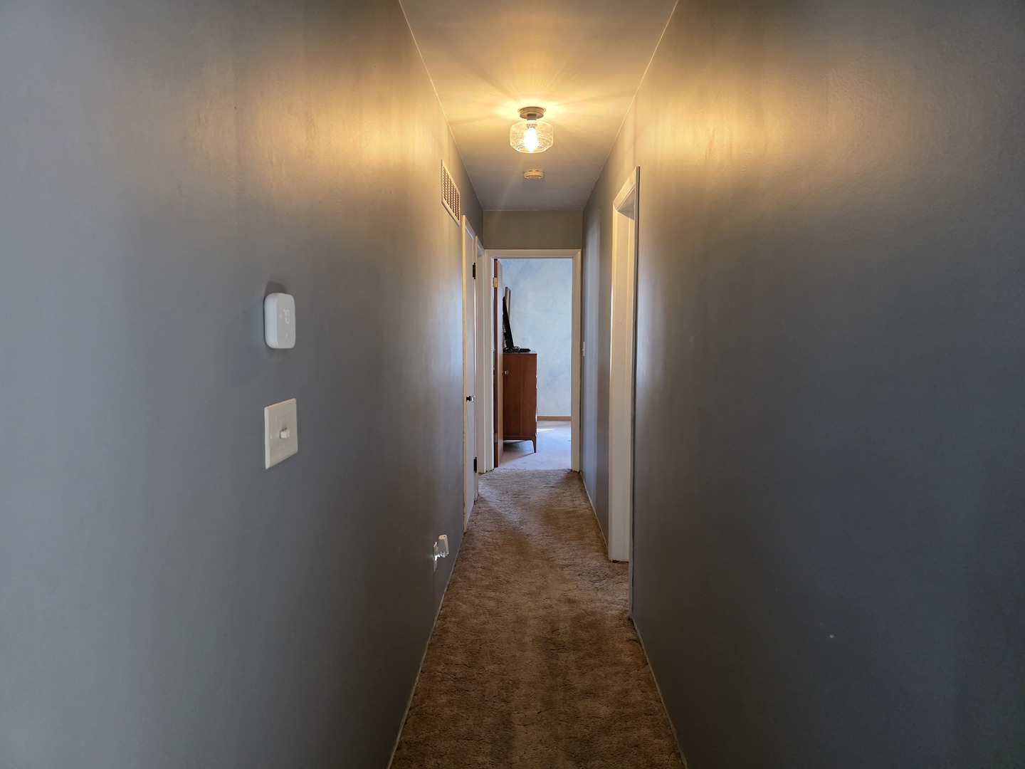 524 East Chestnut Street Geneseo, IL 61254 - Photo 5 of 39 a view of a hallway