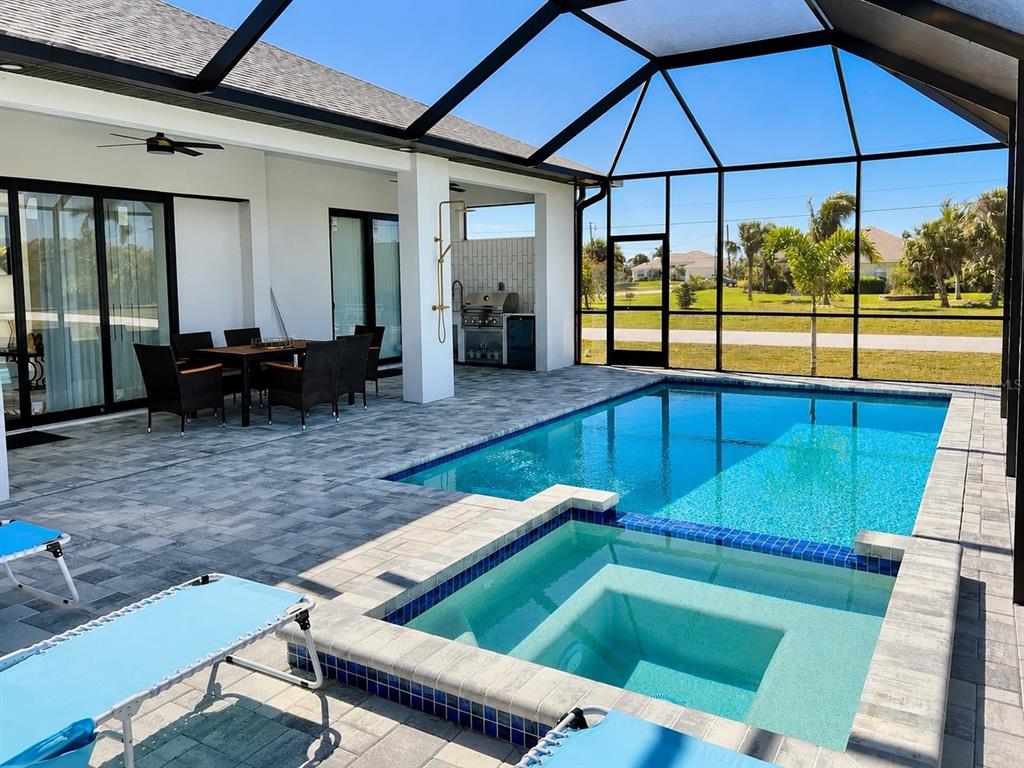 61 Tee View Terrace Rotonda West, FL 33947 - Photo 6 of 6