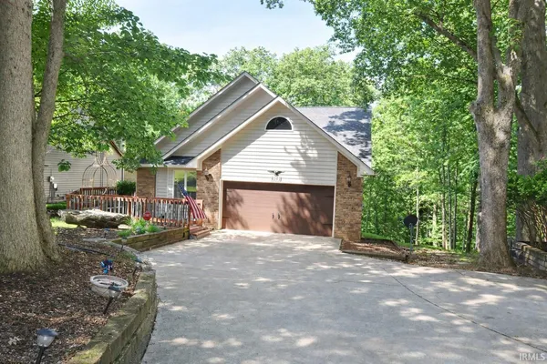 $444,900 | 9392 South Harbour Pointe Drive, Bloomington, IN 47401