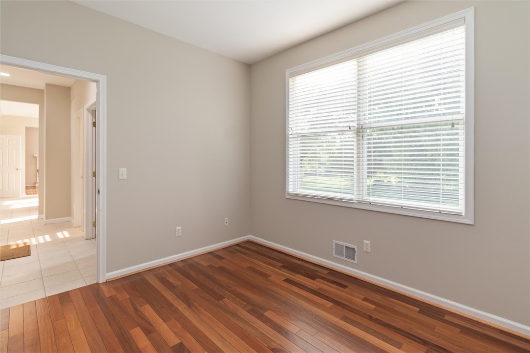 25 Hampstead Drive Penfield, NY 14580 - Photo 19 of 46