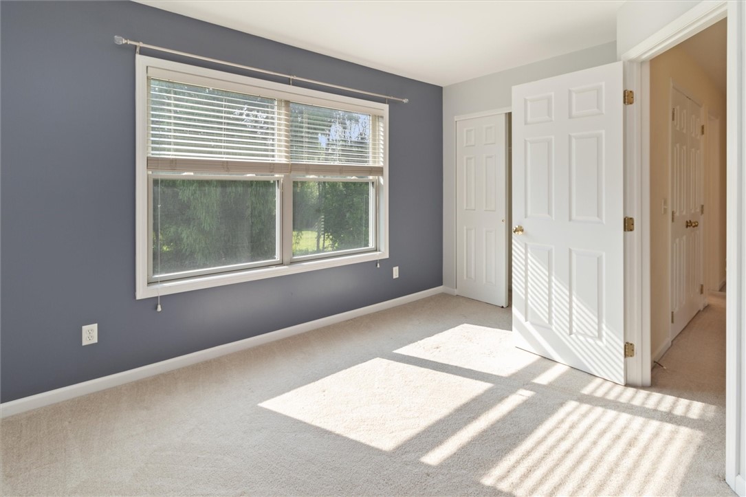 25 Hampstead Drive Penfield, NY 14580 - Photo 32 of 46