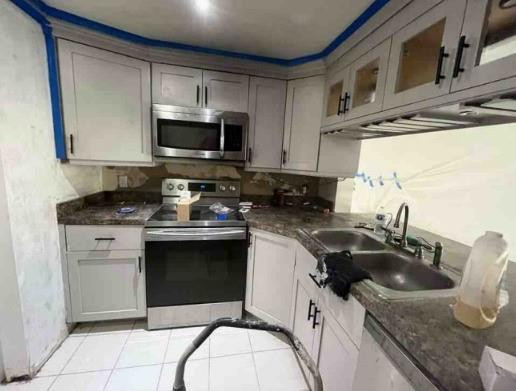 4749 North Pine Island Road Sunrise, FL 33351 - Photo 11 of 12 Photo 11