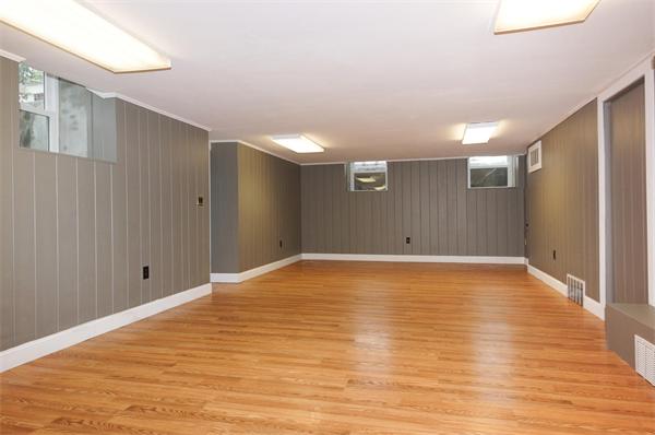 6 Lancaster Road Shirley, MA 01464 - Photo 25 of 30