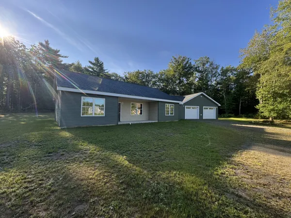 $450,000 | 13 Chestnut Street, Unity, ME 04988