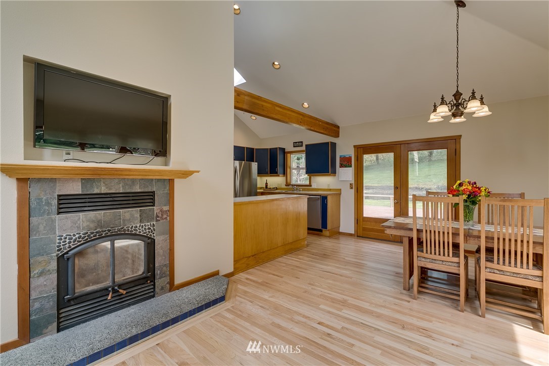 27014 Old Pipeline Road Monroe, WA 98272 - Photo 3 of 23 Gallery Image 3