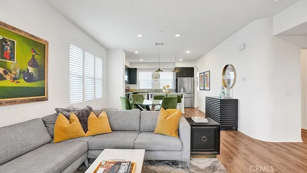 $899,000 | 6333 Pacific Way, Westminster, CA 92683
