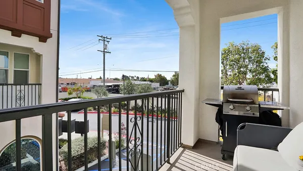 $899,000 | 6333 Pacific Way, Westminster, CA 92683