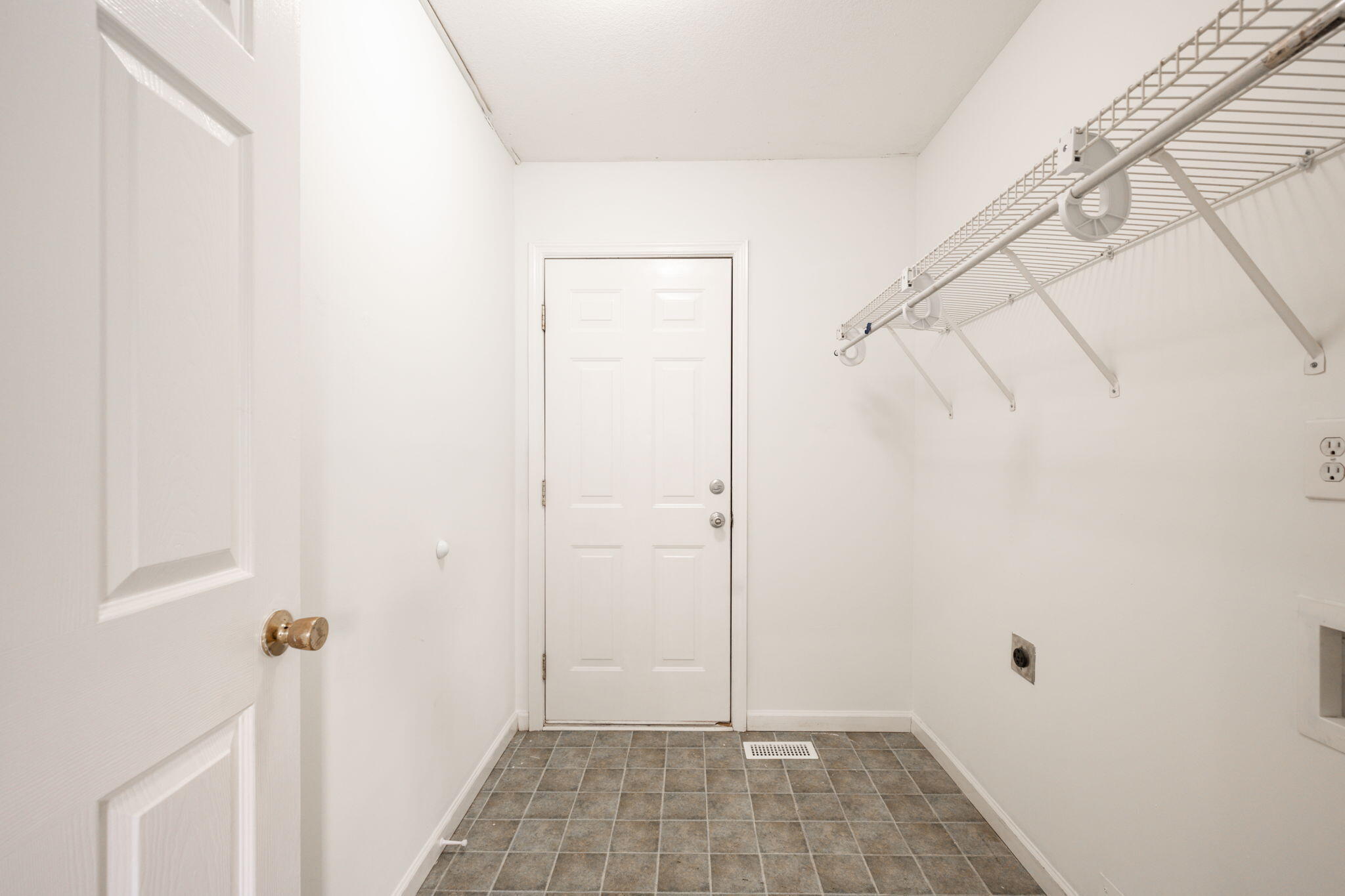 8696 Brenda Drive Harrison, TN 37341 - Photo 22 of 28 4-web-or-mls-DSC_7309