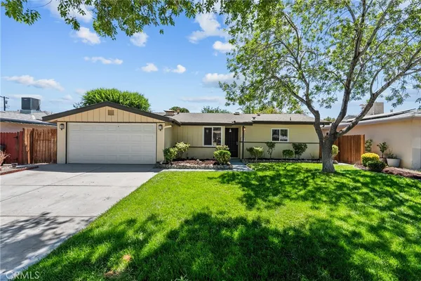 $449,000 | 44938 Lorimer Avenue, Lancaster, CA 93534
