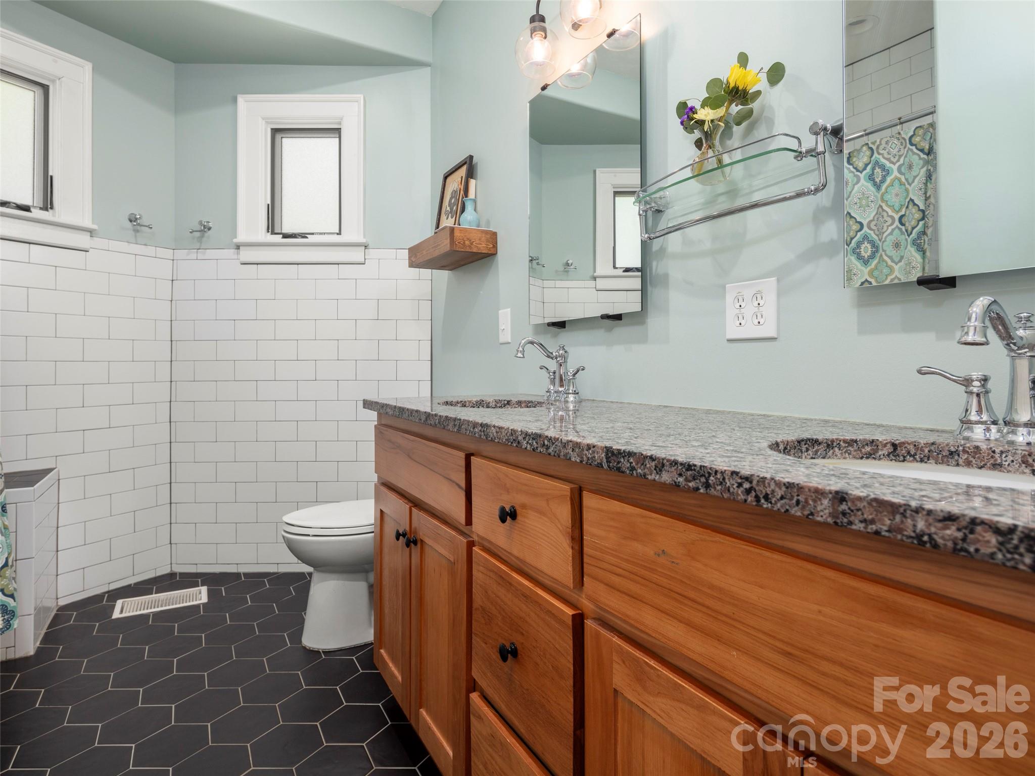 117 Jackson Street Sylva, NC 28779 - Photo 15 of 36