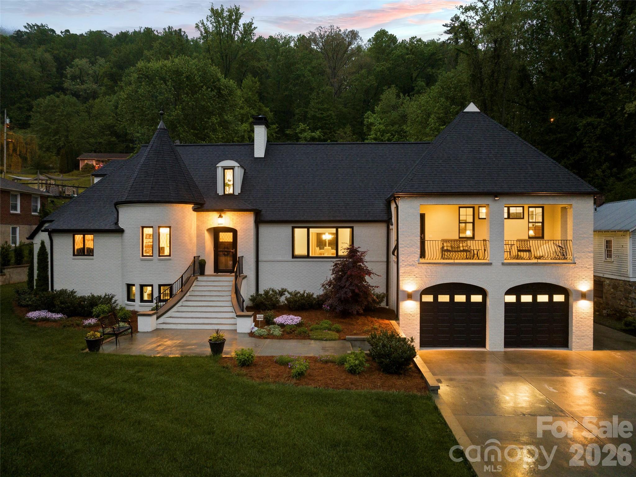 117 Jackson Street Sylva, NC 28779 - Photo 2 of 36