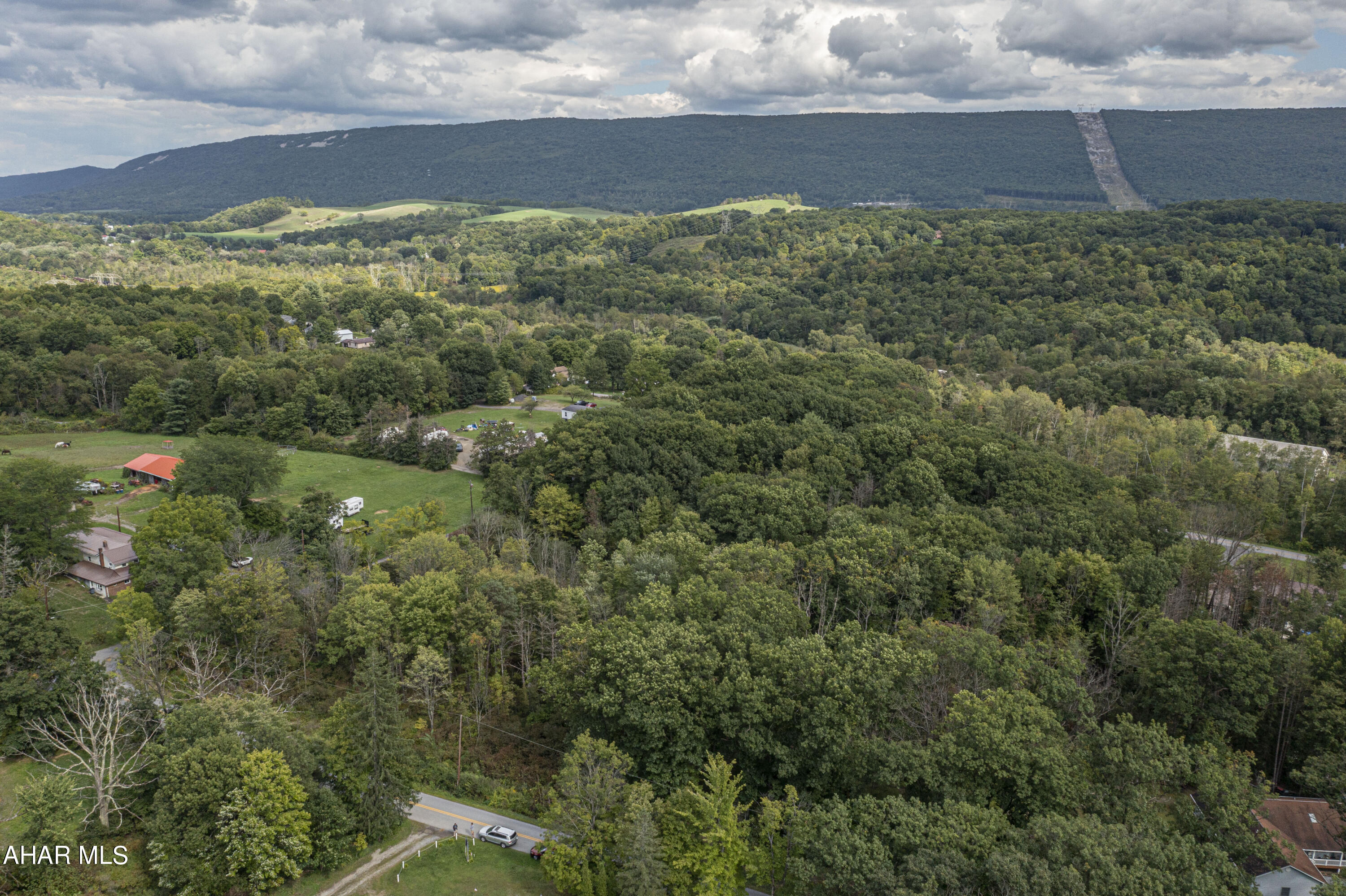 2135-t-485 2135-t-485 Antis Road Altoona, PA 16601 - Photo 3 of 8