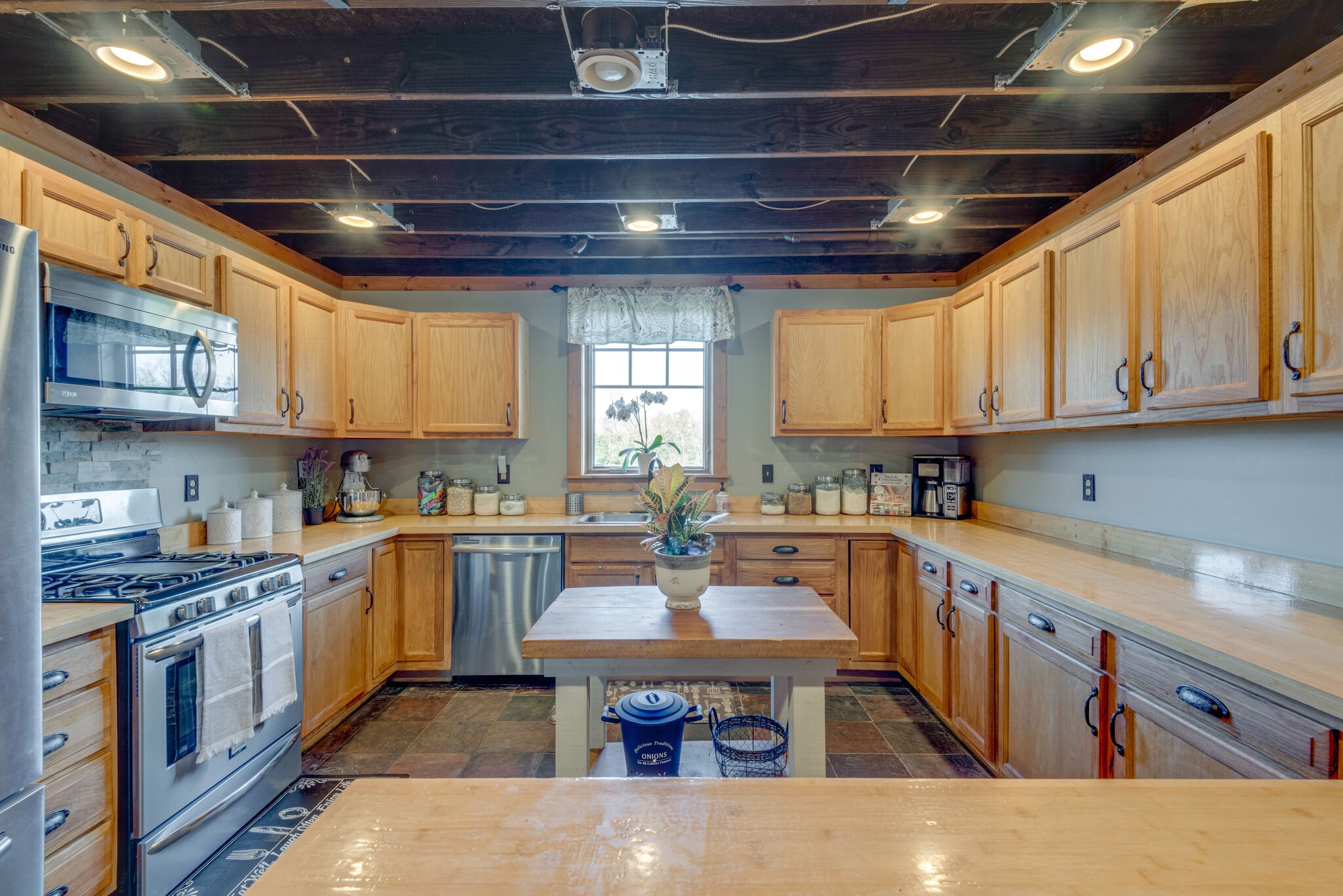 1321 Hayshed Road Dickson, TN 37055 - Photo 12 of 58 Gallery Image 12