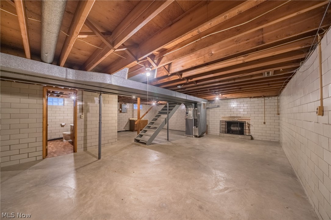 1030 Rice Street Alliance, OH 44601 - Photo 7 of 27 Gallery Image 7