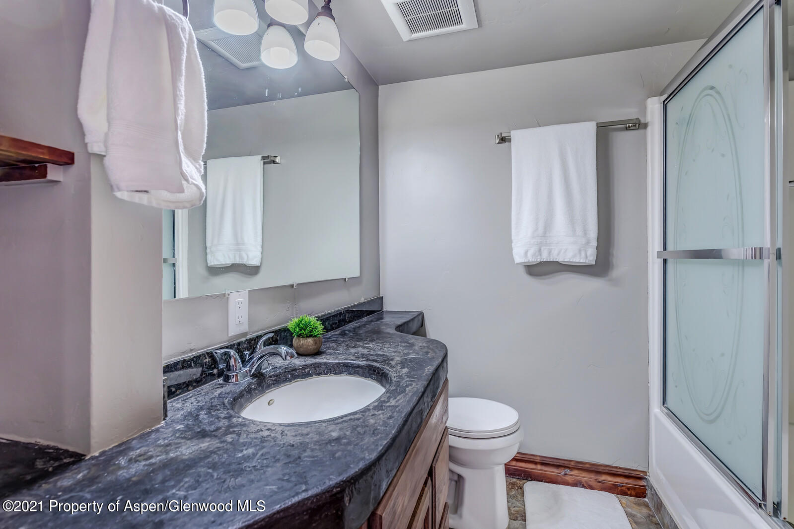 420 West 27th Street Rifle, CO 81650 - Photo 19 of 19 15_420_W_27th_St015_mls