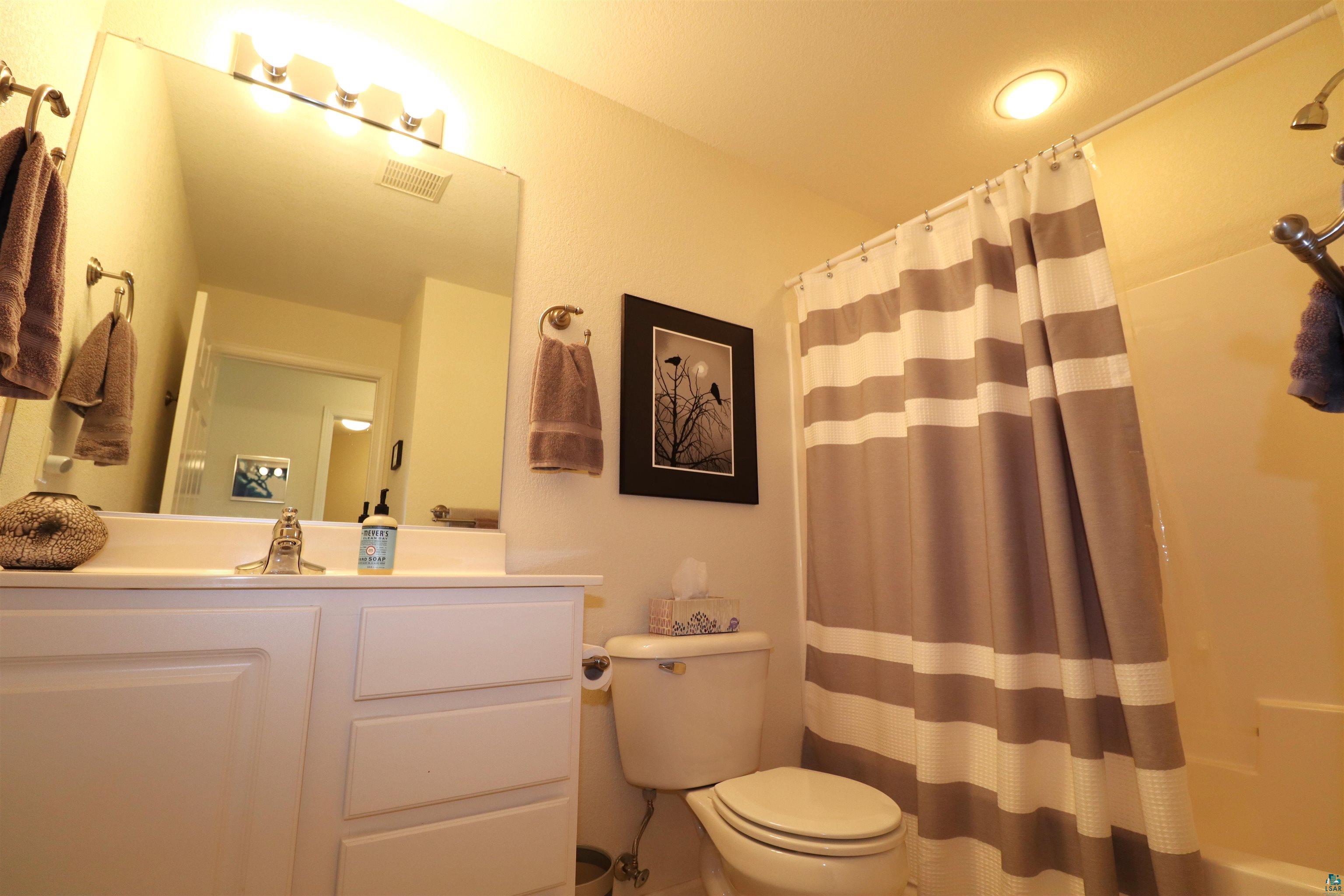 34590 Bay View Road, Unit 804 Bayfield, WI 54814 - Photo 20 of 27 Gallery Image 20