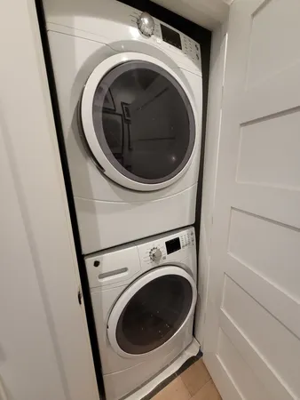 $2,845 | 1656 West Summerdale Avenue, Unit 2E, Chicago, IL 60640