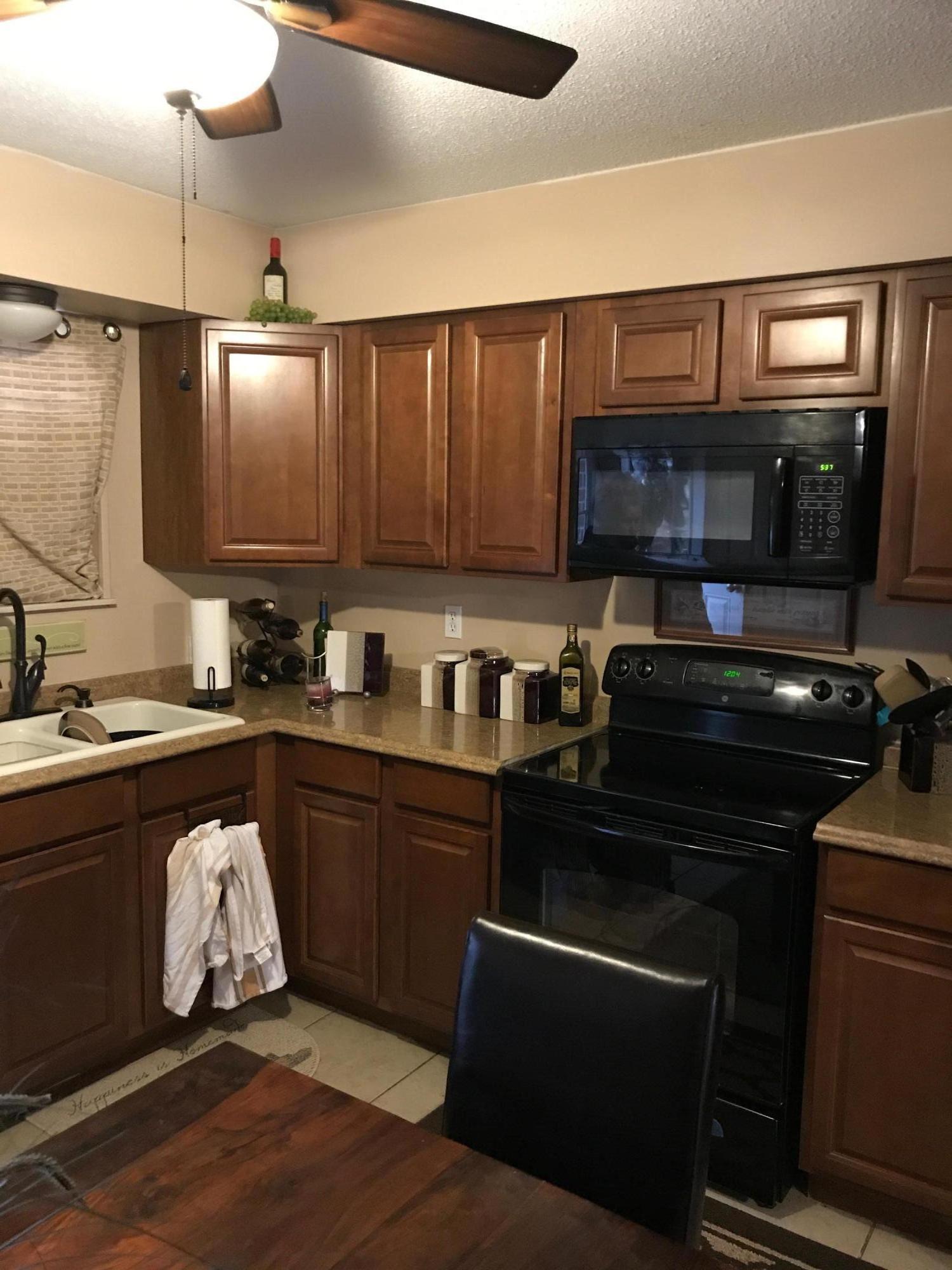 1902 Brookmill Road, Unit 1 Knoxville, TN 37932 - Photo 6 of 13 IMG_0872