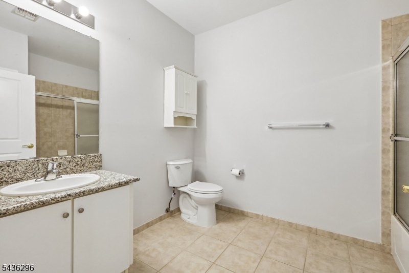 9104 Ravenscroft Road Clifton, NJ 07013 - Photo 30 of 50