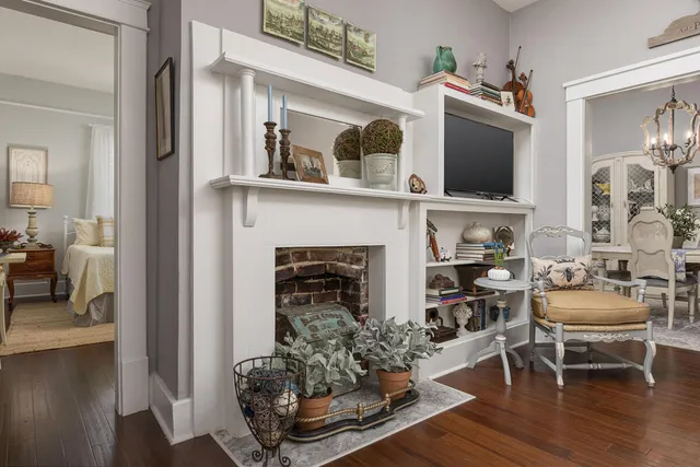 $379,000 | 5719 St Elmo Avenue, Chattanooga, TN 37409