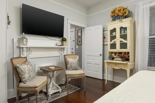 $379,000 | 5719 St Elmo Avenue, Chattanooga, TN 37409