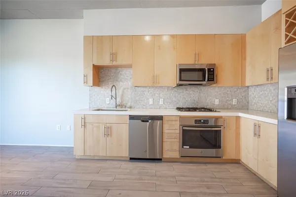 $1,600 | 353 East Bonneville Avenue, Unit 373, Las Vegas, NV 89101