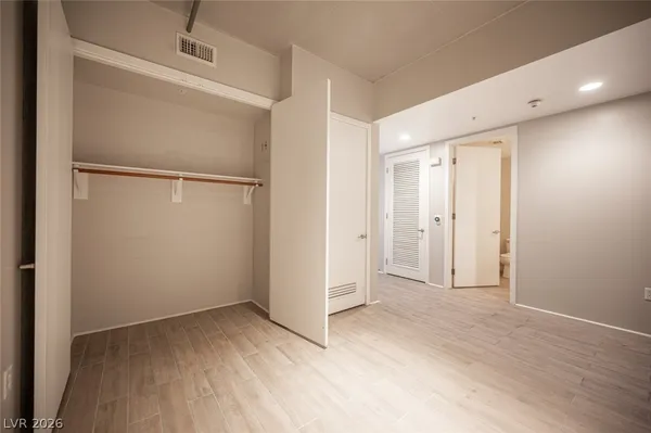 $1,600 | 353 East Bonneville Avenue, Unit 373, Las Vegas, NV 89101