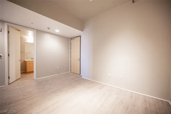 $1,600 | 353 East Bonneville Avenue, Unit 373, Las Vegas, NV 89101