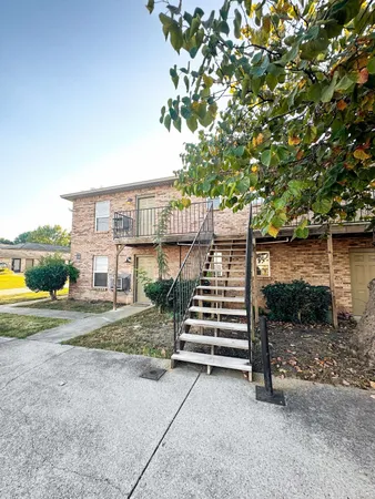 $795 | 132 Ballygar Street, Unit C, Clarksville, TN 37043