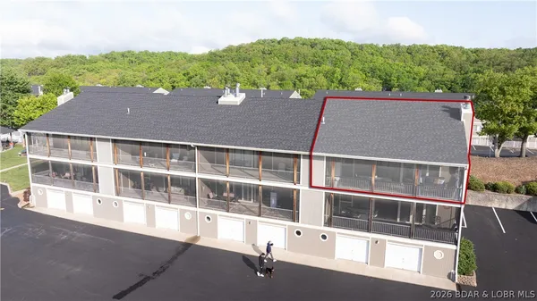 $379,000 | 611 Lazy Days Road, Unit L5, Osage Beach, MO 65065